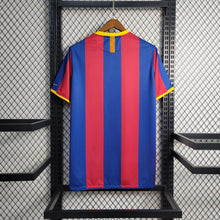 Carregar imagem no visualizador da galeria, Camisa Barcelona Home 10/11 Retrô - Azul e Vermelha