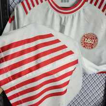 Carregar imagem no visualizador da galeria, Camisa Dinamarca Edição Especial 2022 - Branca
