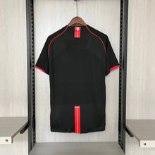 Carregar imagem no visualizador da galeria, Camisa Manchester United Third 07/08 Retrô - Preta