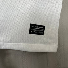 Carregar imagem no visualizador da galeria, Camisa Santos Home 12/13 Retrô - Branca