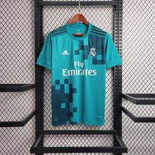 Carregar imagem no visualizador da galeria, Camisa Real Madrid Third 17/18 Retrô - Azul