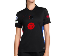 Carregar imagem no visualizador da galeria, Camisa Barcelona Feminina Away 24/25 - Preta