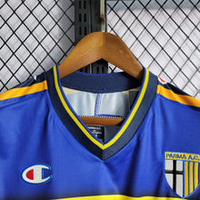 Carregar imagem no visualizador da galeria, Camisa Parma Away 01/02 Retrô - Azul e Amarela