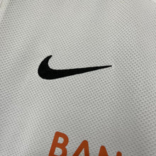 Carregar imagem no visualizador da galeria, Camisa Santos Home 12/13 NEYMAR JR/11 Retrô - Branca