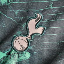 Carregar imagem no visualizador da galeria, Camisa Tottenham Away 18/19 Retrô - Verde
