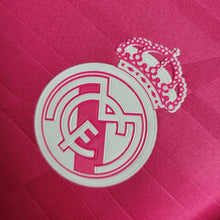 Carregar imagem no visualizador da galeria, Camisa Real Madrid Away 14/15 Retrô - Rosa