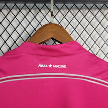 Carregar imagem no visualizador da galeria, Camisa Real Madrid Away 14/15 Retrô - Rosa