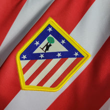Carregar imagem no visualizador da galeria, Camisa Atlético de Madrid Spider 04/05 Retrô - Branca e Vermelha