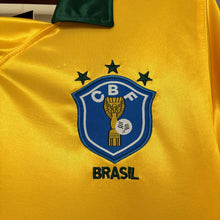 Carregar imagem no visualizador da galeria, Camisa Brasil Home 1988 Retrô - Amarela