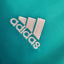 Carregar imagem no visualizador da galeria, Camisa Real Madrid Third 17/18 Retrô - Azul