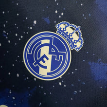 Carregar imagem no visualizador da galeria, Camisa Real Madrid Galáticos 18/19 Retrô - Azul