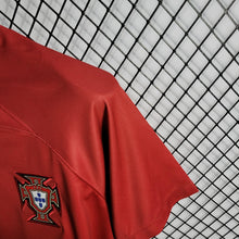 Carregar imagem no visualizador da galeria, Camisa Portugal Home 2022 - Vermelha
