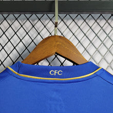 Carregar imagem no visualizador da galeria, Camisa Chelsea Home 12/13 Retrô - Azul e Dourada