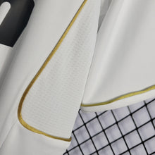 Carregar imagem no visualizador da galeria, Camisa Real Madrid Home 11/12 Retrô - Branca e Dourada