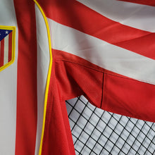 Carregar imagem no visualizador da galeria, Camisa Atlético de Madrid Spider 04/05 Retrô - Branca e Vermelha