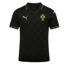 Carregar imagem no visualizador da galeria, Camisa Portugal Pantera Negra 2026 - Preta