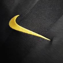 Carregar imagem no visualizador da galeria, Camisa Corinthians Away Retrô 2010 - Preta