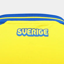 Carregar imagem no visualizador da galeria, Camisa Suécia Home 2026 - Amarelo