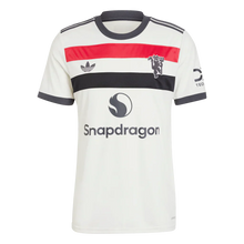 Carregar imagem no visualizador da galeria, Camisa Manchester United Third 24/25 - Branca