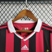Carregar imagem no visualizador da galeria, Camisa Milan Home 09/10 Retrô Manga Longa - Vermelha e Preta