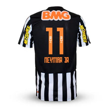 Carregar imagem no visualizador da galeria, Camisa Santos Away 12/13 NEYMAR JR/11 Retrô - Branca e Preta