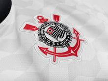 Carregar imagem no visualizador da galeria, Camisa Corinthians Home Retrô 2012 - Branca