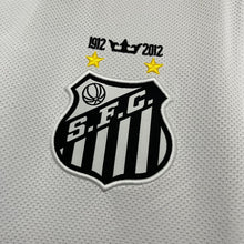 Carregar imagem no visualizador da galeria, Camisa Santos Home 12/13 NEYMAR JR/11 Retrô - Branca