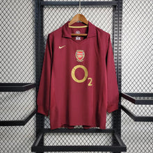 Carregar imagem no visualizador da galeria, Camisa Arsenal Home 05/06 Retrô Manga Longa - Vinho