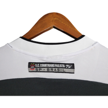 Carregar imagem no visualizador da galeria, Camisa Corinthians Away Retrô 2000 - Preta