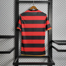 Carregar imagem no visualizador da galeria, Camisa Flamengo Home 2009 Retrô - Preta e Vermelha