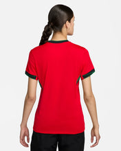 Carregar imagem no visualizador da galeria, Camisa Portugal Feminina Home 2024 - Vermelha