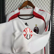 Carregar imagem no visualizador da galeria, Camisa Milan Away 06/07 Retrô Manga Longa - Branca