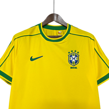 Carregar imagem no visualizador da galeria, Camisa Brasil Home 1998 Retrô - Amarela