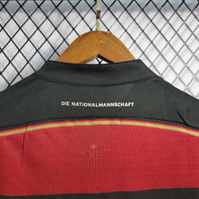 Carregar imagem no visualizador da galeria, Camisa Alemanha Away 2014 Retrô - Vermelha e Preta