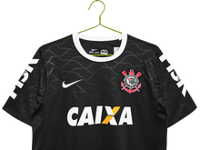 Carregar imagem no visualizador da galeria, Camisa Corinthians Away Retrô 2012 - Preta