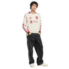 Carregar imagem no visualizador da galeria, Camisa Liverpool Away 25/26 Manga Longa - Creme