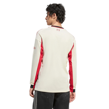 Carregar imagem no visualizador da galeria, Camisa Liverpool Away 25/26 Manga Longa - Creme